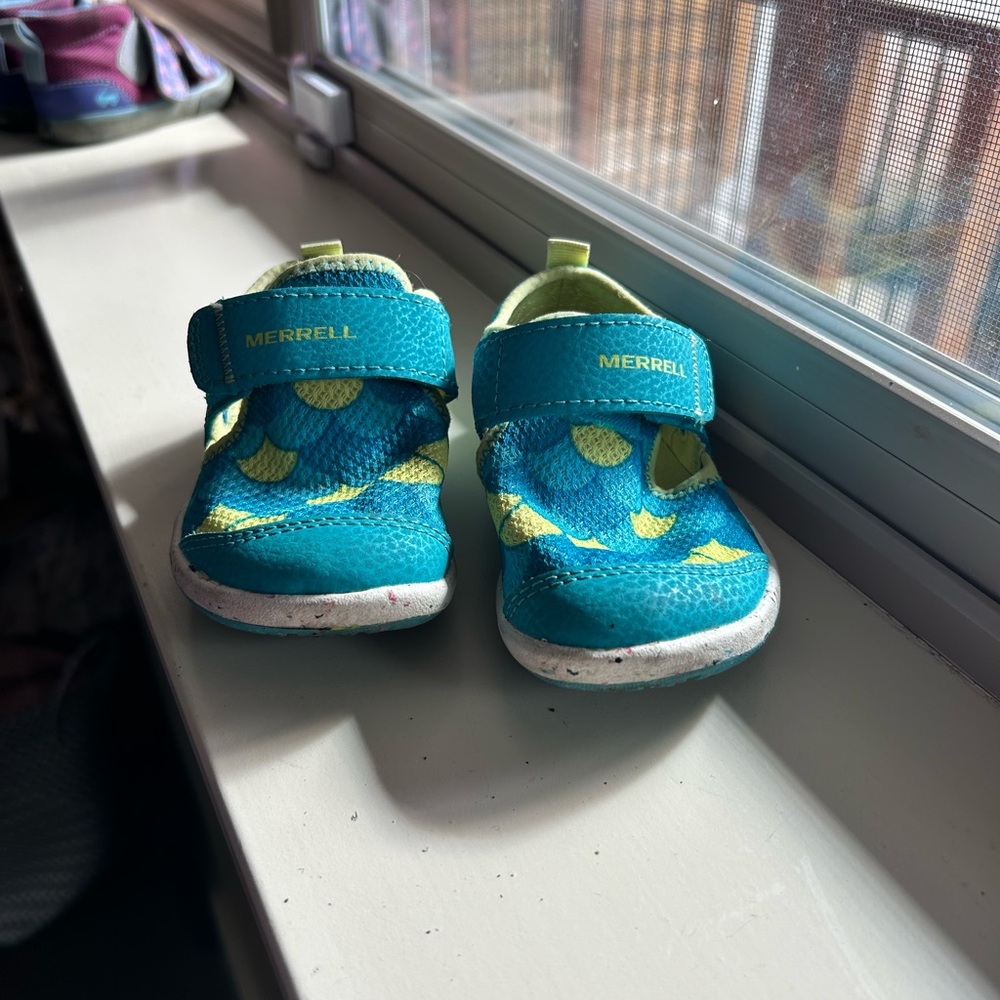 Merrell Kids Blue and Yellow Shoes